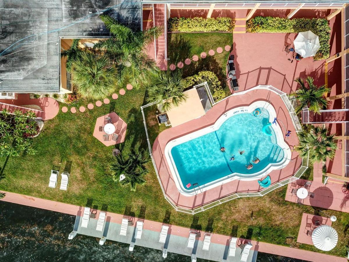 Aloha Escape Pompano Beach Apartman Kültér fotó